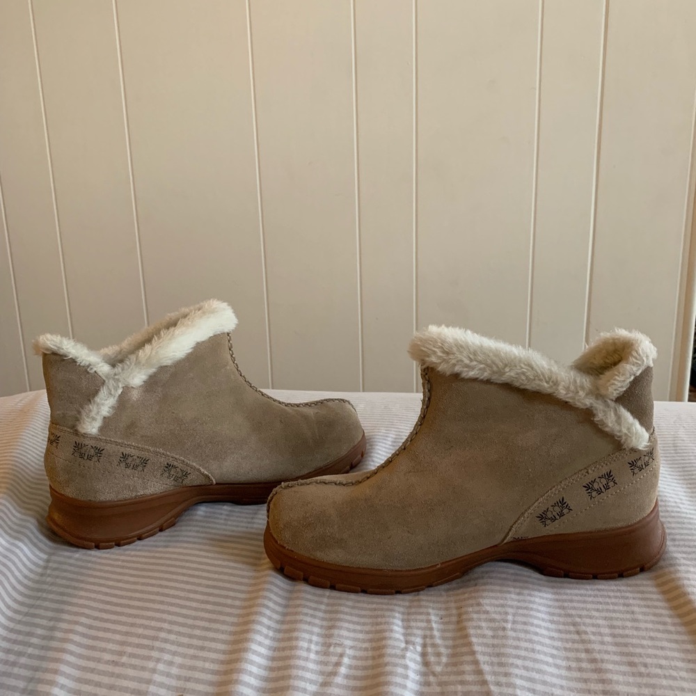 KAMIK JEMMA Waterproof Thinsulate Fur Boots Sz 9